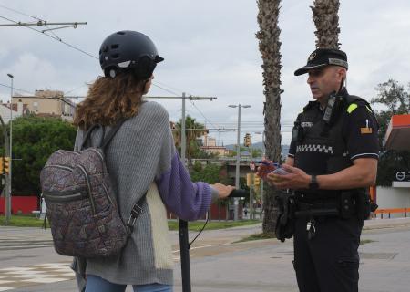 La Policia Local imposa 61 sancions per infraccions de patinets i altres vehicles de mobilitat personal