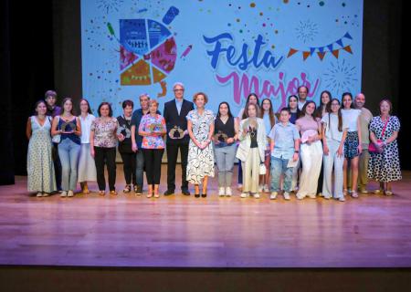 Els Premis Sant Joan Despí han reconegut la trajectòria de comerços, empreses, institucions i personalitats  i personalitats