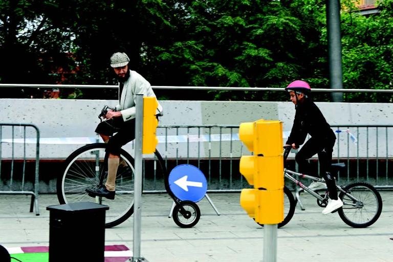 Jornada de mobilitat sostenible al barri de les Planes