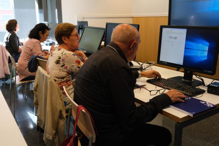 Rècord de participants als tallers de la gent gran, amb més de 800