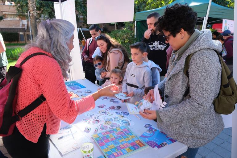Sant Joan Despí celebra una festa per reivindicar els drets dels infants
