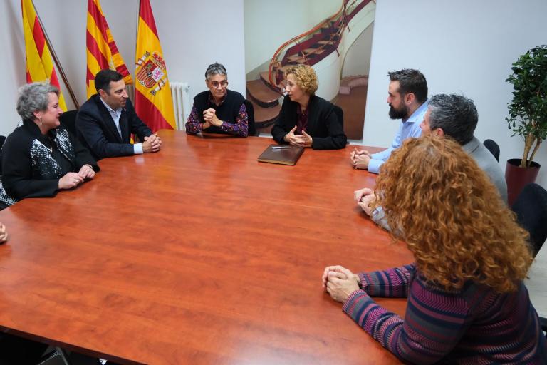 La consellera de Salut i l’alcaldessa aborden la millora dels serveis sanitaris de la ciutat
