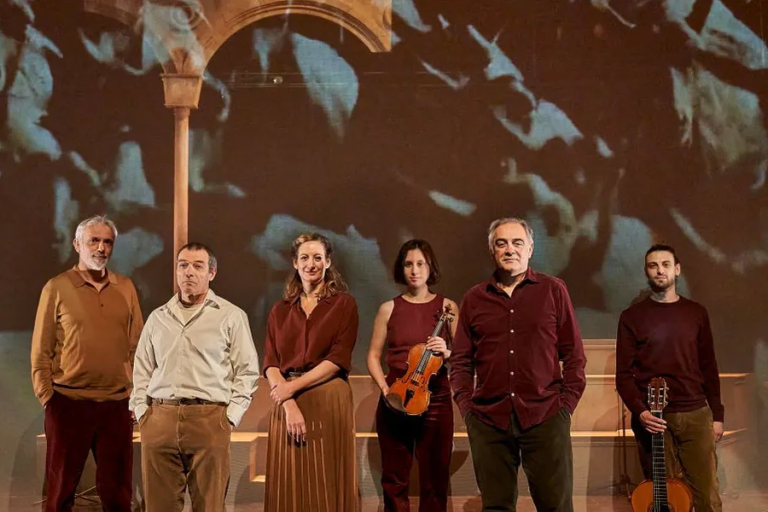 Teatre: Vientos del pueblo