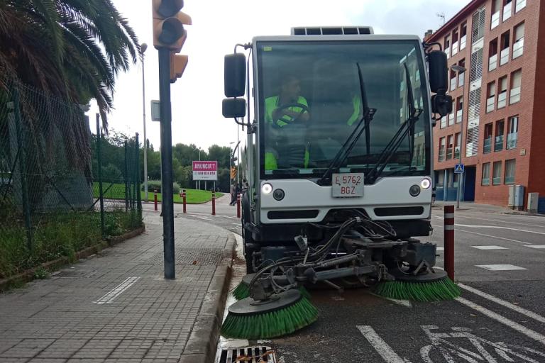 Els serveis de neteja municipals estan solucionant les incidències provocades per les pluges torrencials