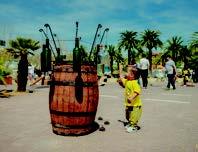 Espai de jocs: taller de botes