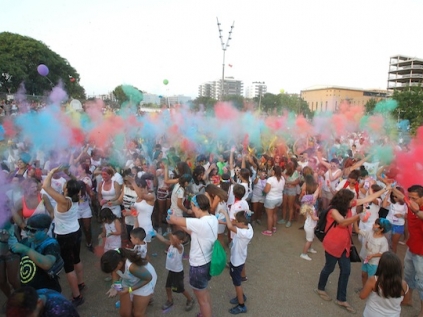 La Festa Holi de colors es va celebrar el passat dia 4