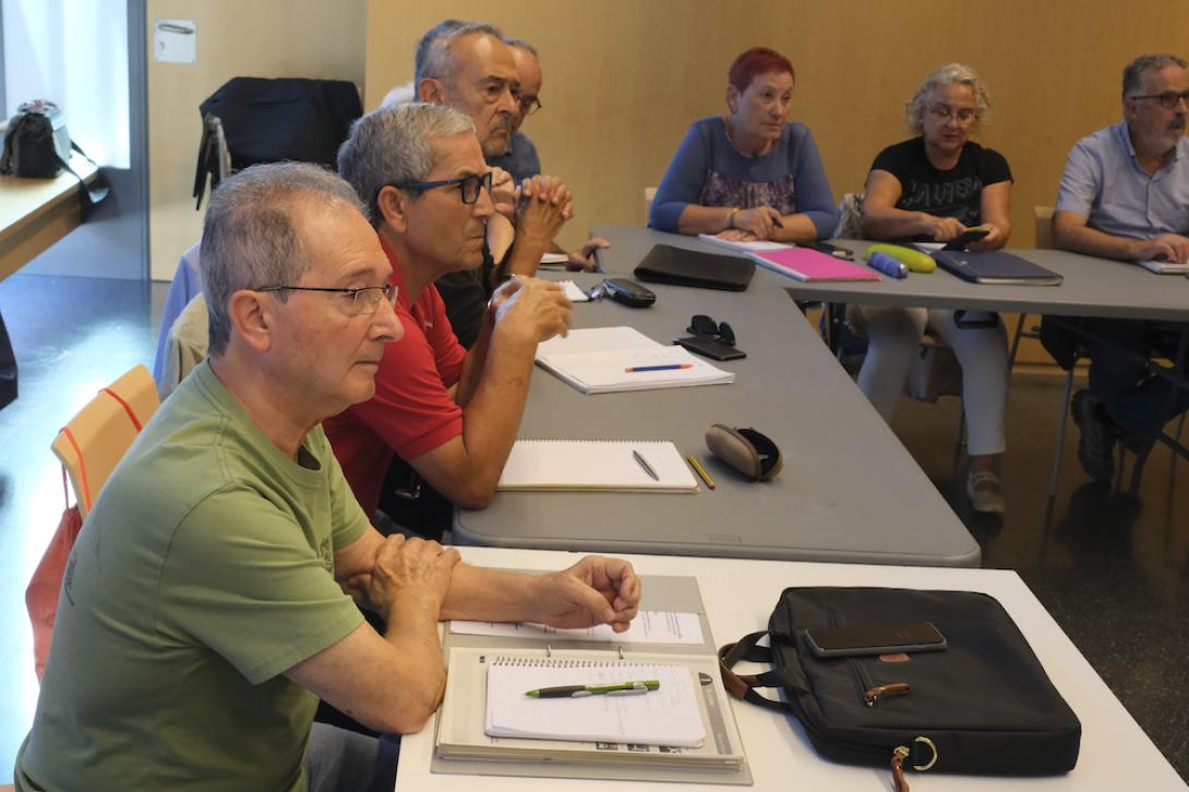 Obertes les inscripcions als tallers de la gent gran