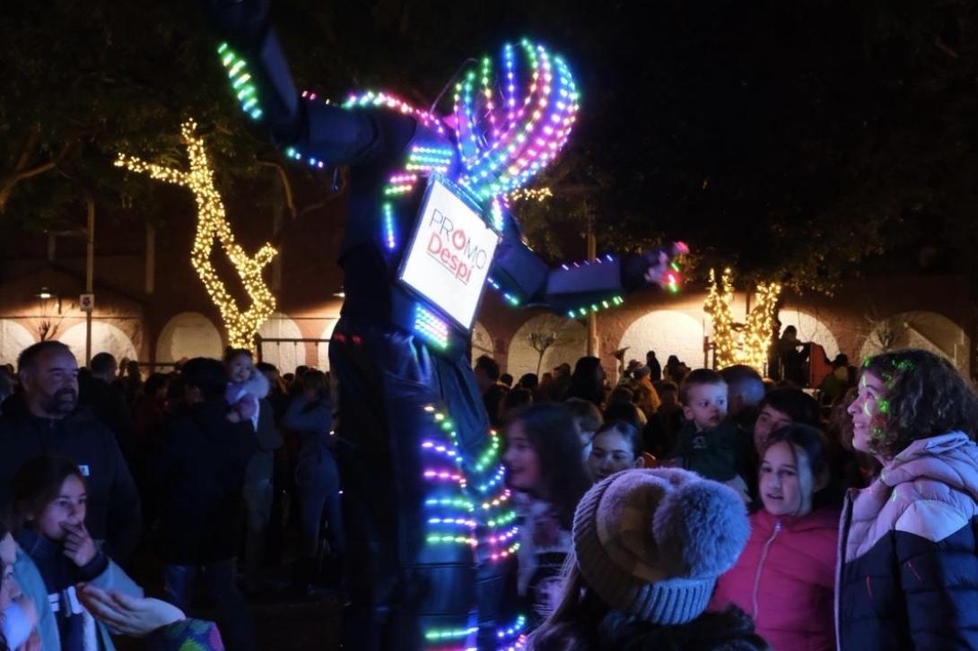 La il·luminació nadalenca encén la il·lusió del Nadal a Sant Joan Despí